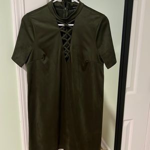 emerald green dress from forever21